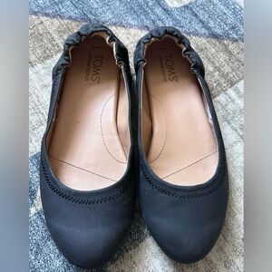TOMS Black Slip-On Ballet Flats with Elasticized Topline